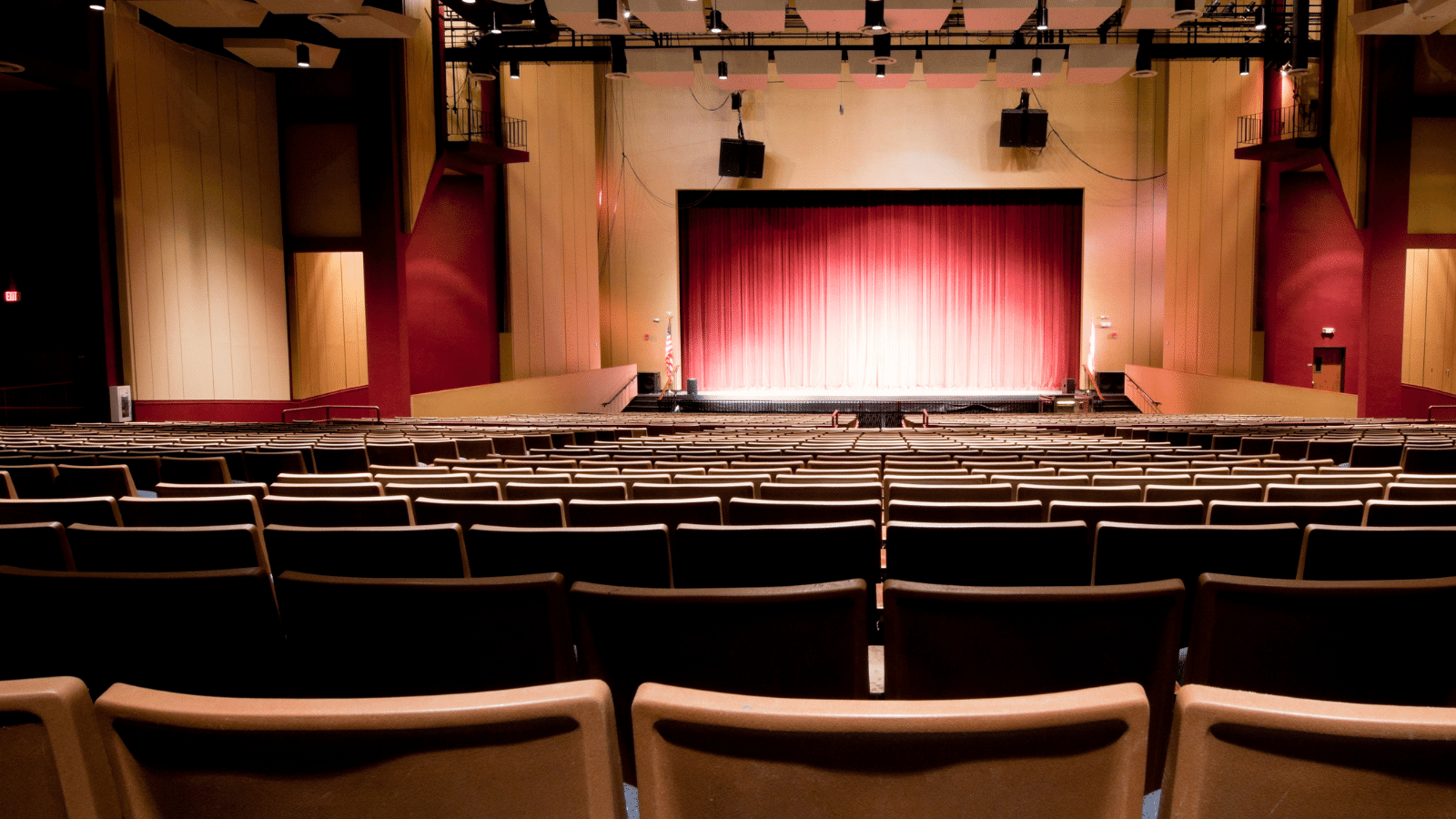 8 Advantages of Digital Tickets for High School Performing Arts Events